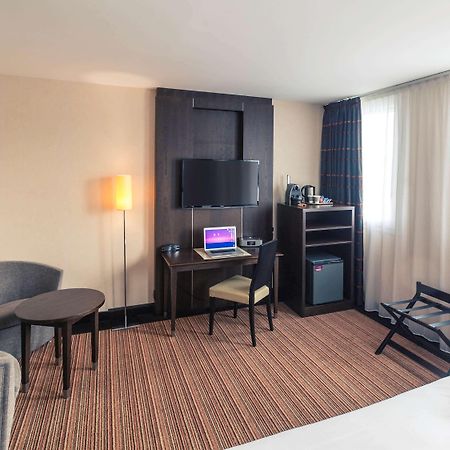 Hotel Mercure Rennes Cesson Екстериор снимка