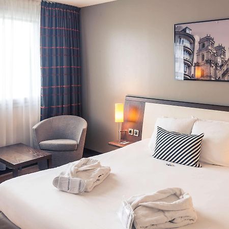 Hotel Mercure Rennes Cesson Екстериор снимка