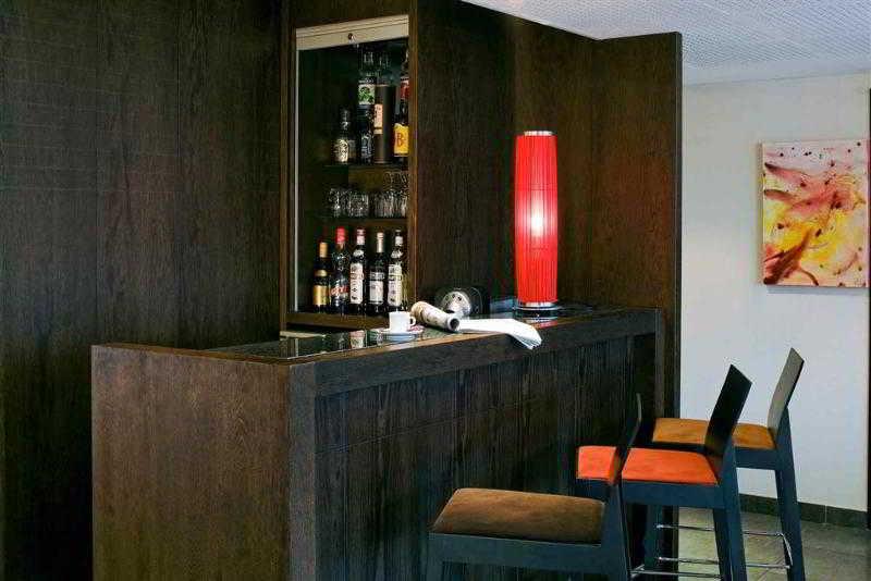 Hotel Mercure Rennes Cesson Екстериор снимка