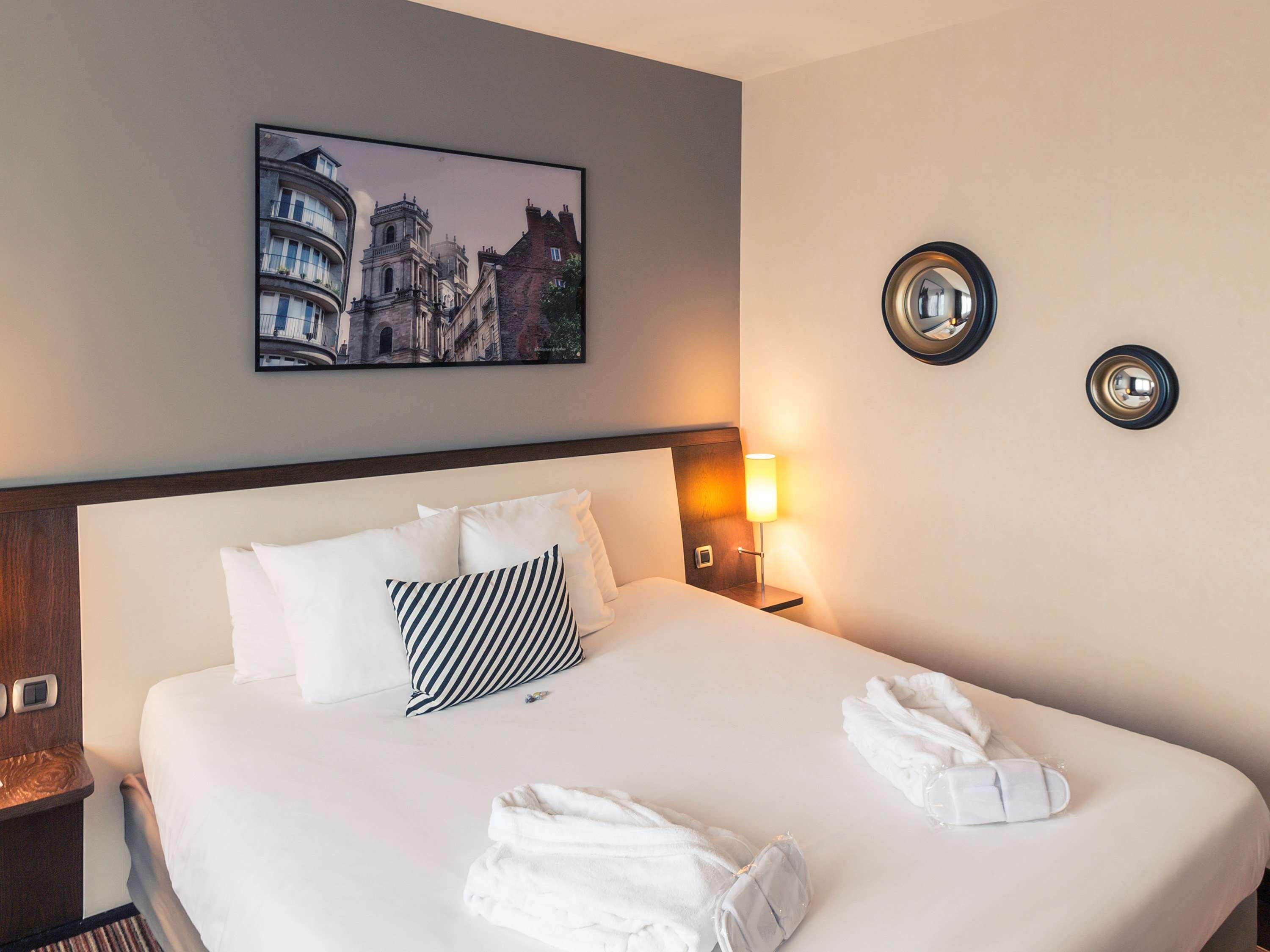 Hotel Mercure Rennes Cesson Екстериор снимка