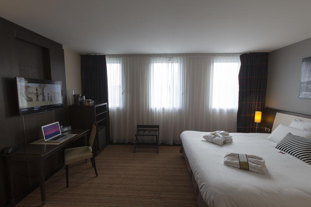 Hotel Mercure Rennes Cesson Стая снимка