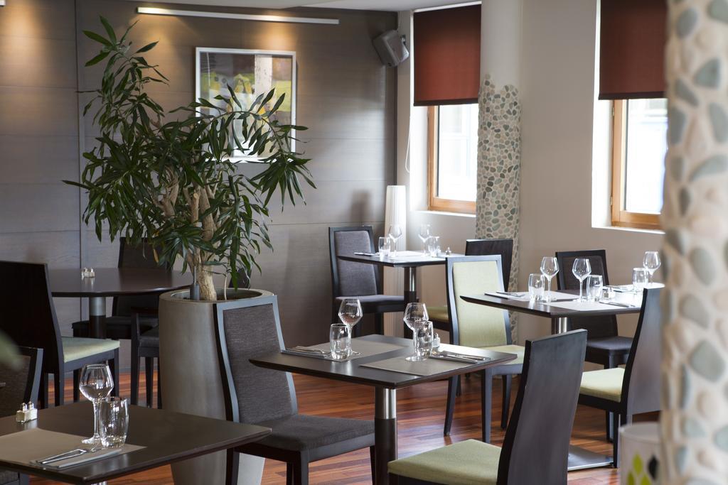 Hotel Mercure Rennes Cesson Екстериор снимка