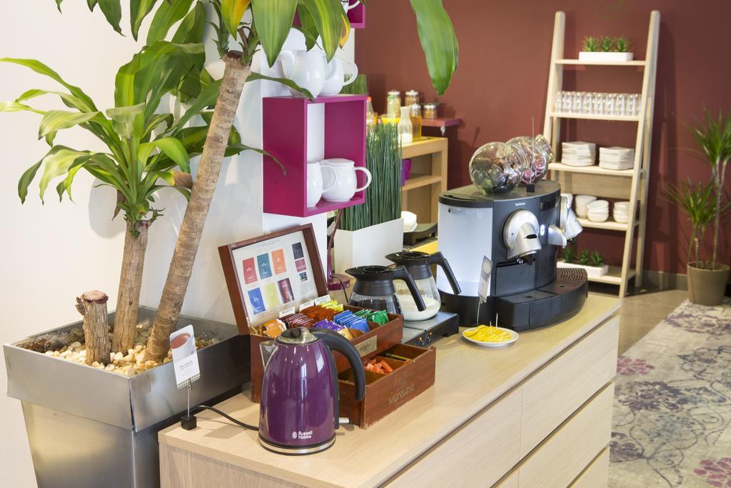 Hotel Mercure Rennes Cesson Екстериор снимка