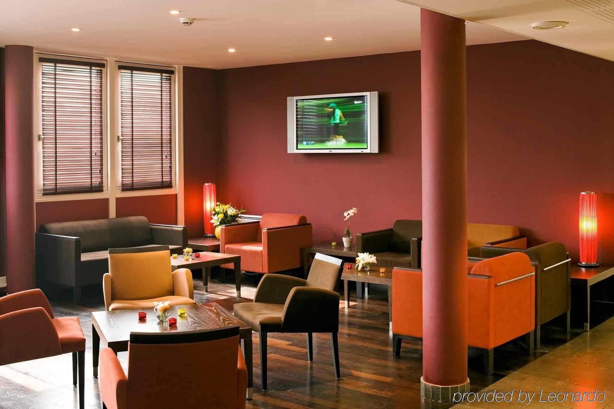 Hotel Mercure Rennes Cesson Интериор снимка