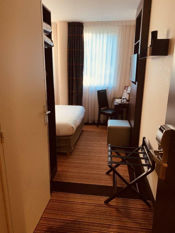 Hotel Mercure Rennes Cesson Екстериор снимка